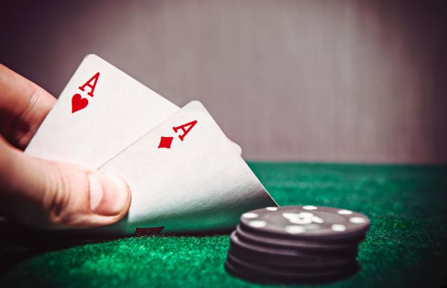 How to Play and Win at Crypto Poker